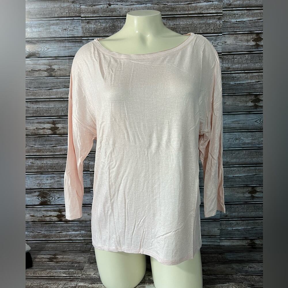 WHBM White House Black MARKET pink Shimmer 3/4 Sleeve blouse MD Medium